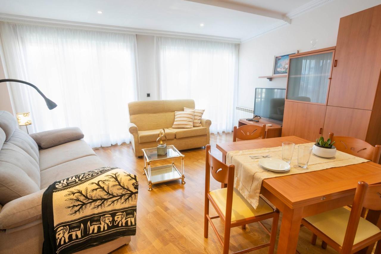 Apartamento Centro - 2 Puertos A Illa de Arousa Buitenkant foto